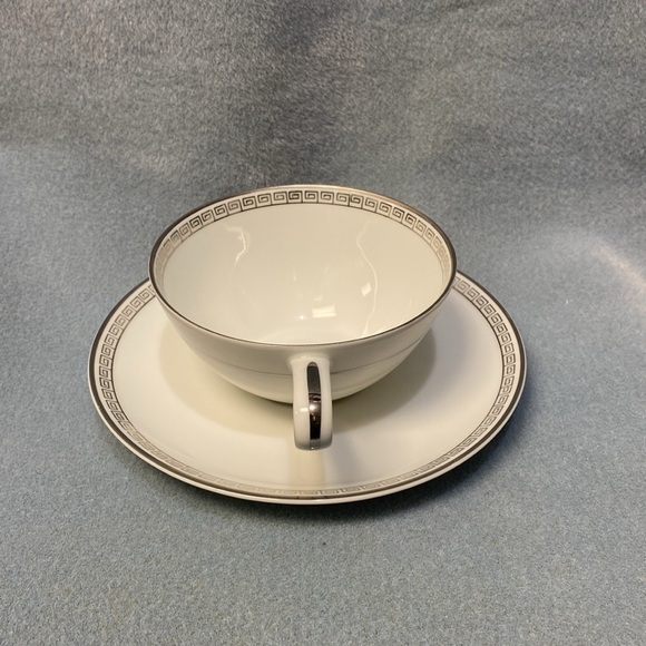 NORITAKE SILVER KEY NORITAKE CHINA PATTERN 5941 Flat Cup and Saucer Set - Picture 2 of 12